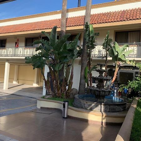 Rancho Mesa de Tijuana Hotel San Luis מראה חיצוני תמונה