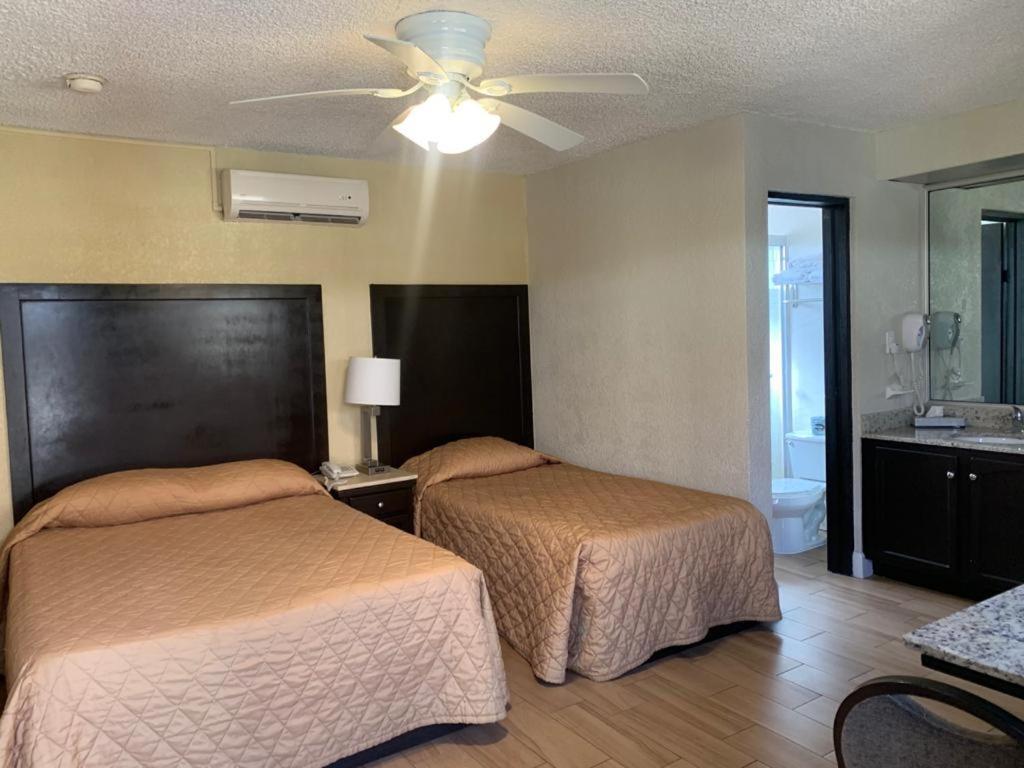 Rancho Mesa de Tijuana Hotel San Luis מראה חיצוני תמונה